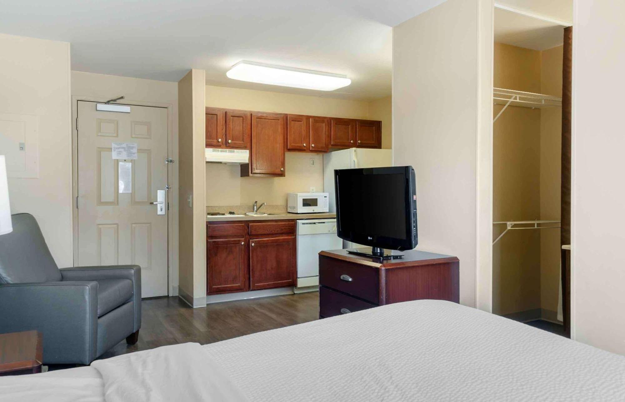Extended Stay America Suites - Indianapolis - Northwest - I-465 Dış mekan fotoğraf